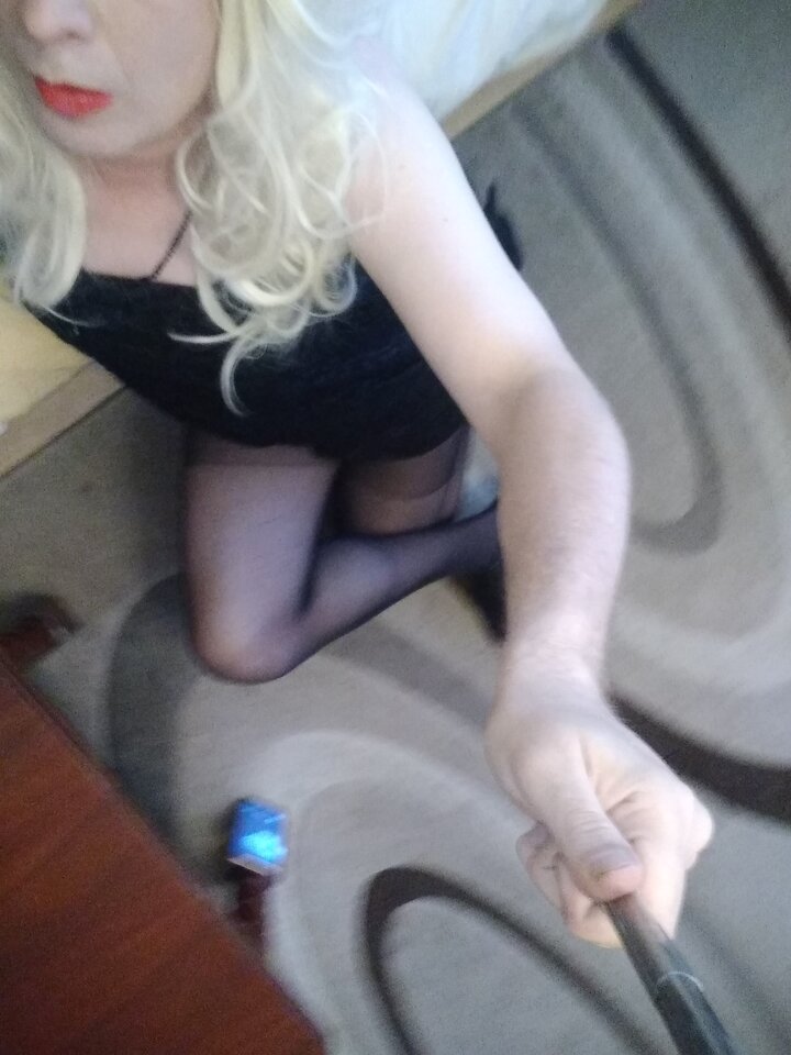 IMG_20241212_081147792_BURST000_COVER_TOP.jpg - juliadada