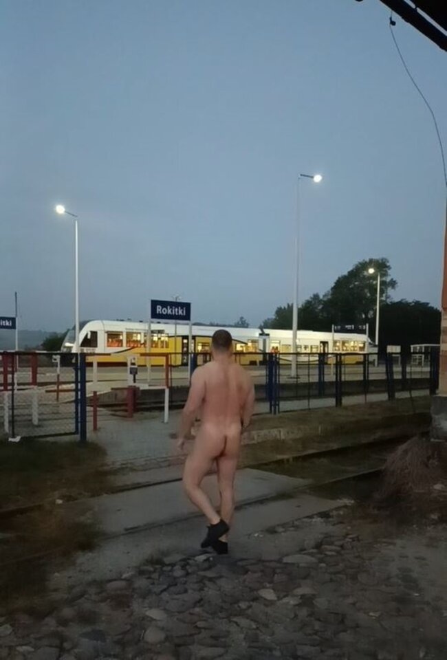 stacja_PKP.jpg - PublicPlaces