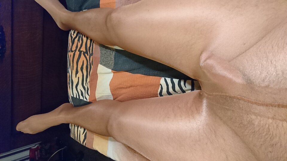 DSC_0143.JPG - Nylonforever2025