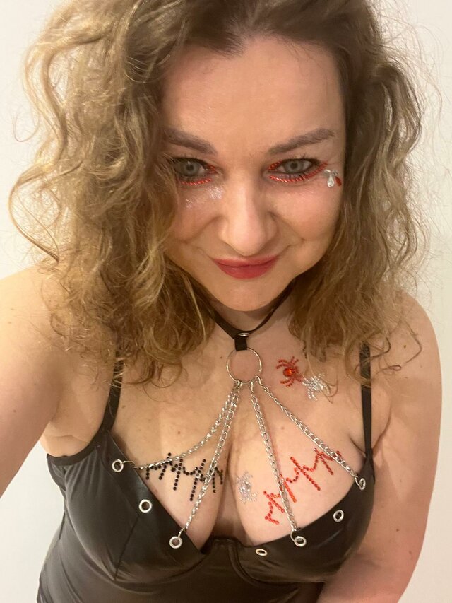 PleasureAndFunDoubleTrouble