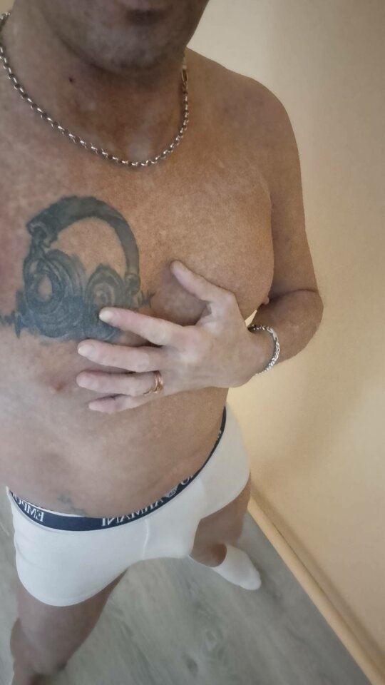 ed44c3d0-77e3-4823-bcce-37ff50880102-1_all_6949.jpg - onwariatbi28