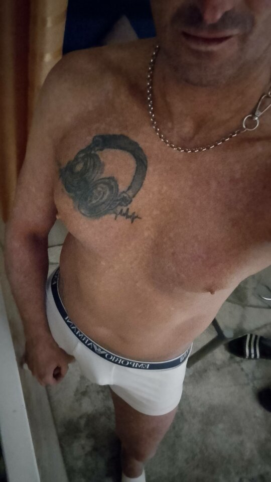 ed44c3d0-77e3-4823-bcce-37ff50880102-1_all_6952.jpg - onwariatbi28