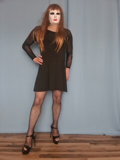 026 - Czarna, krótka 1 (3).jpg