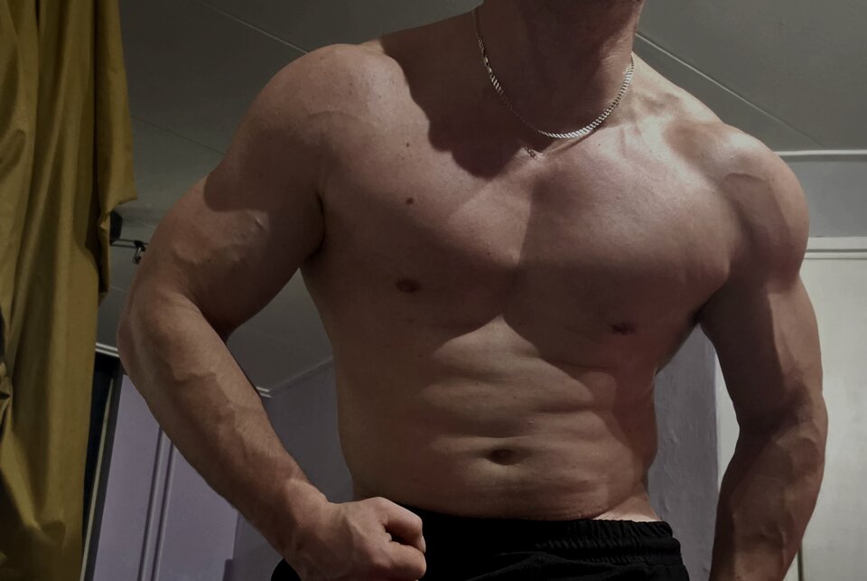 126528.jpg - imlovesexmachine69