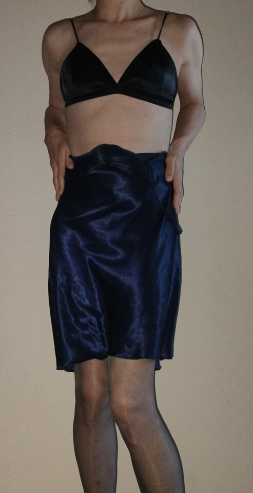 1000043121.jpg - Kamila_tranny4u