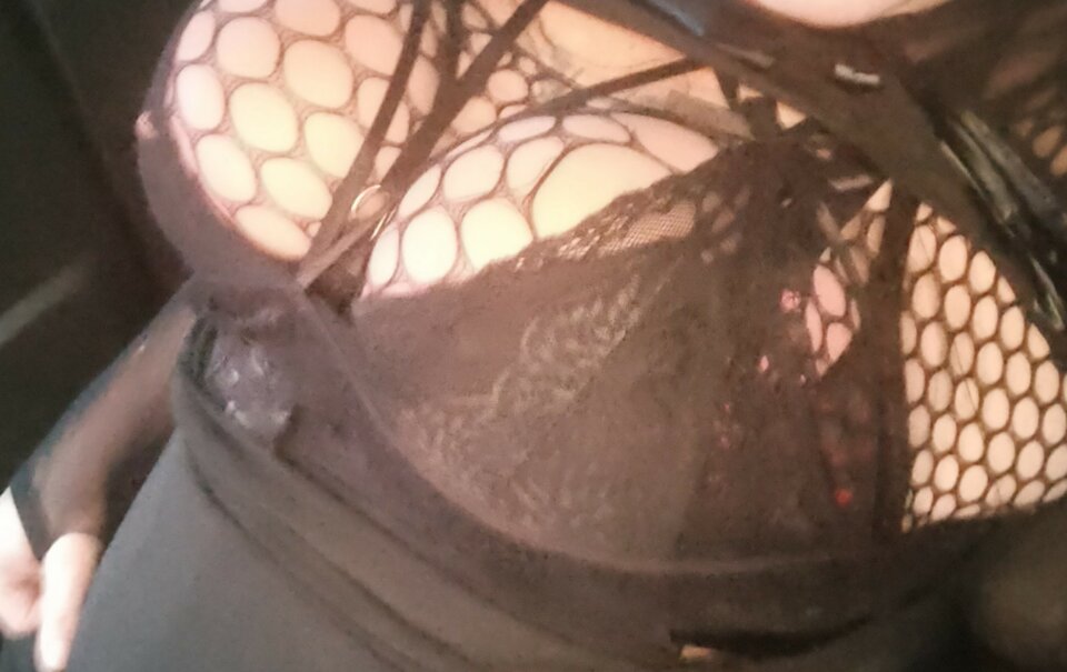 1000150048.jpg - paulstarkface