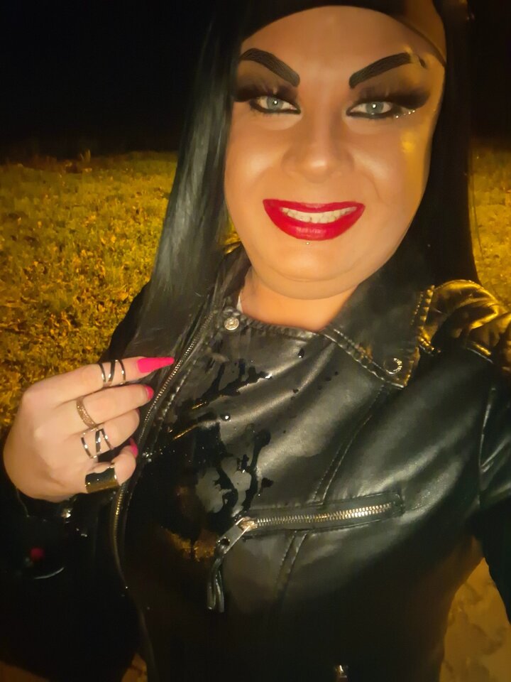 20251115_221856.jpg - RoksanaiNikol