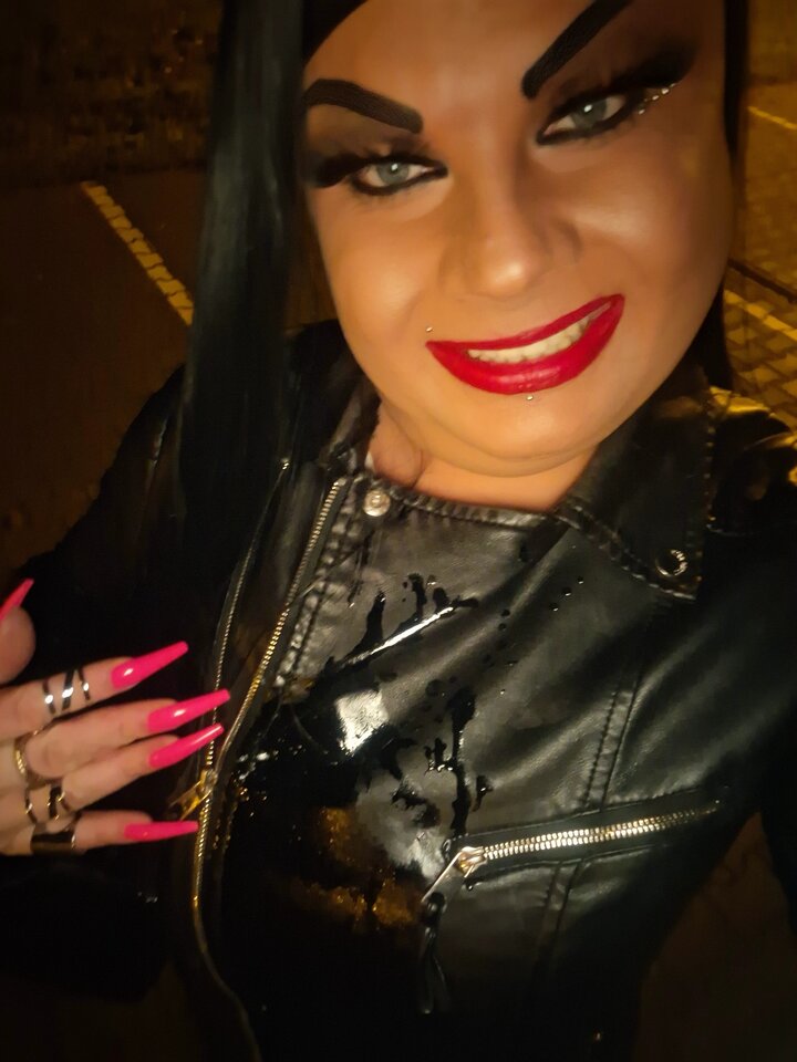 20251115_221918.jpg - RoksanaiNikol