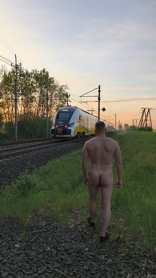 KD.jpg - PublicPlaces