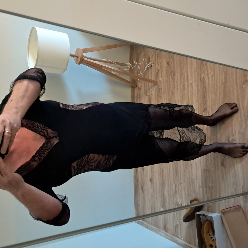 1000005907.jpg - Izanna2