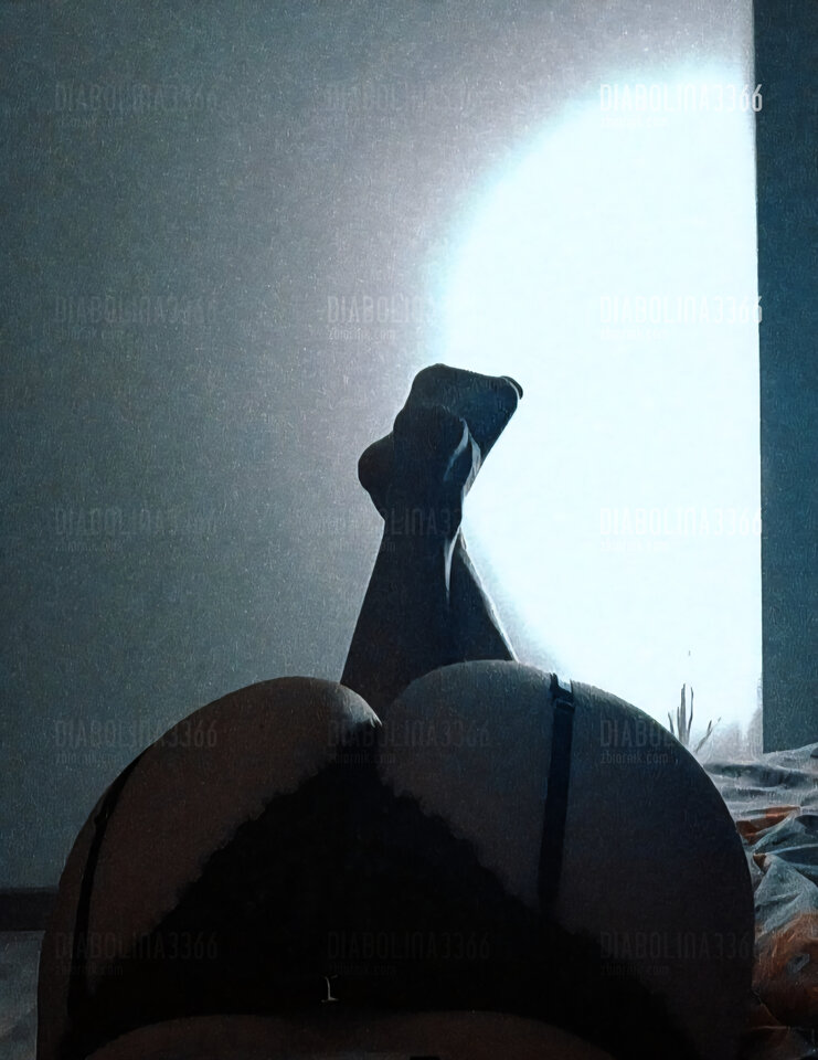 Snapchat-1451209115.jpg - Diabolina3366