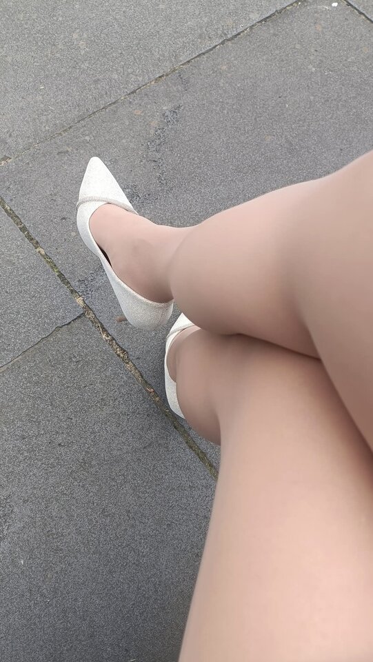 FB_IMG_1764183406829.jpg - ParaZamXXX