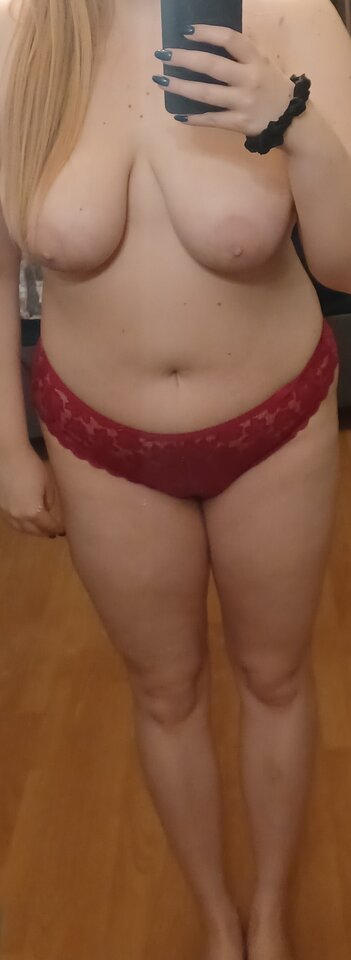 😴😴 - Niesmiala933