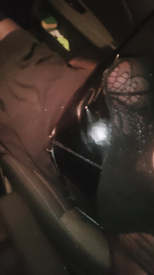 1000150260.jpg - paulstarkface