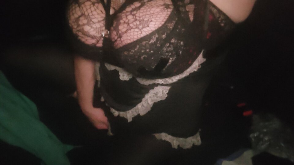 1000150200.jpg - paulstarkface