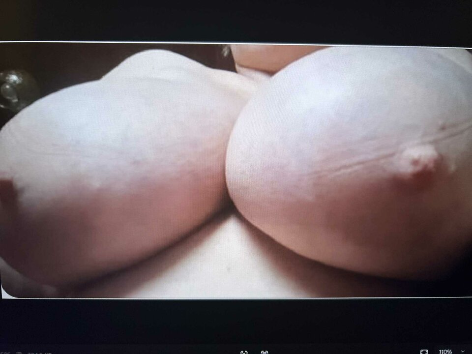 d1000d5f-4b63-4152-93a2-66520bdc5bca.jpg - Hen3442