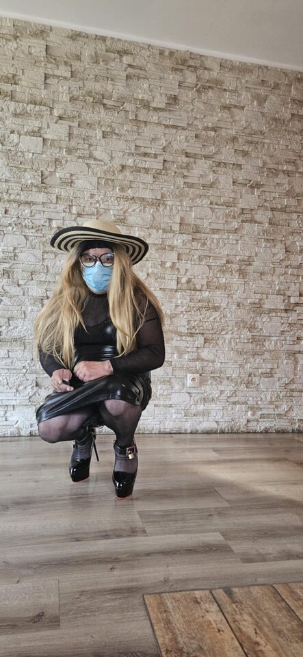 Messenger_creation_5943A3FF-7545-442C-8B38-2C15804F0578.jpeg - sylwiabdsm