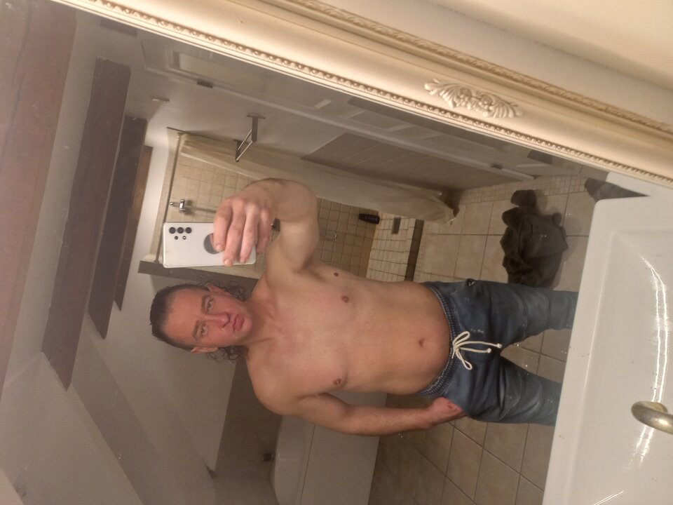 20251127_214623.jpg - Empe123