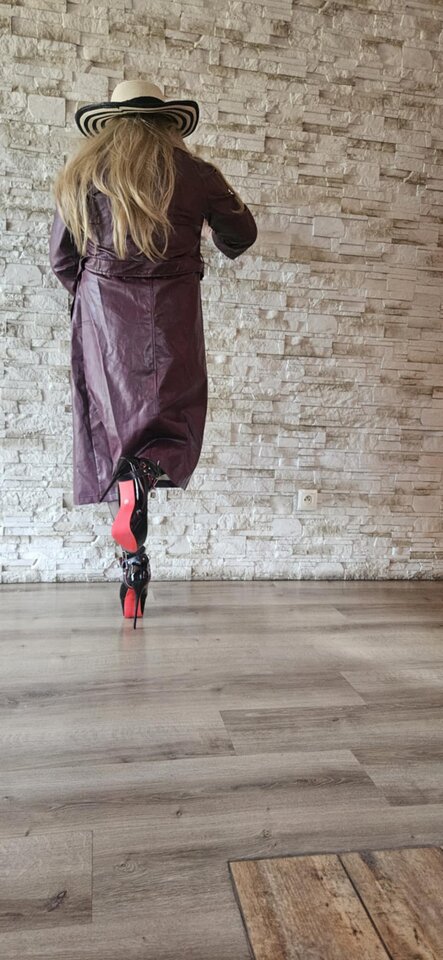 Messenger_creation_32F0995D-9E85-4416-A56E-60DBFBDAC509.jpeg - sylwiabdsm