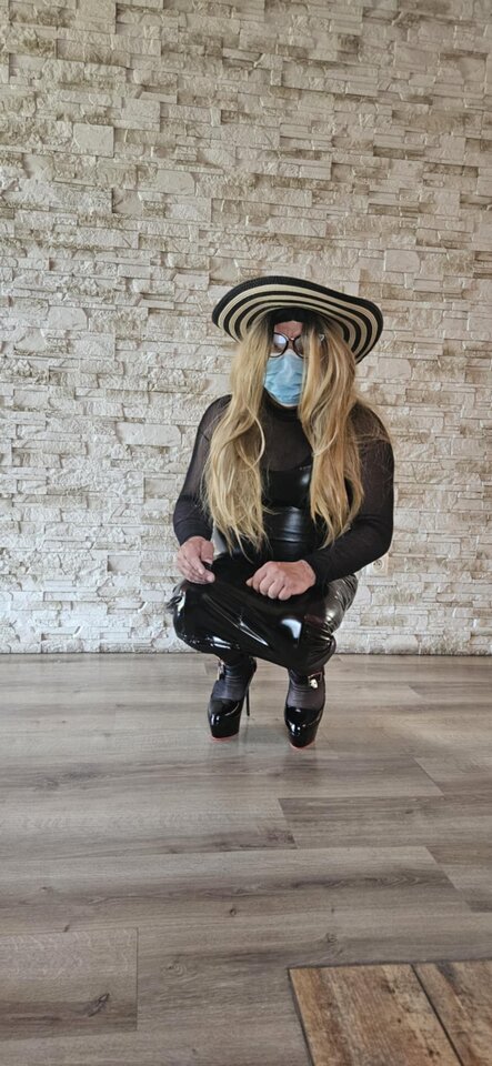 Messenger_creation_ADF4C431-0615-4CA3-AF40-C76C615B7499.jpeg - sylwiabdsm