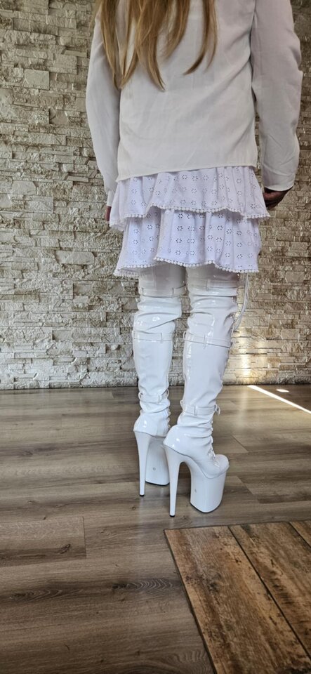 Messenger_creation_64DCB1B5-0F2C-4C7E-9EE7-D22178DFD47E.jpeg - sylwiabdsm