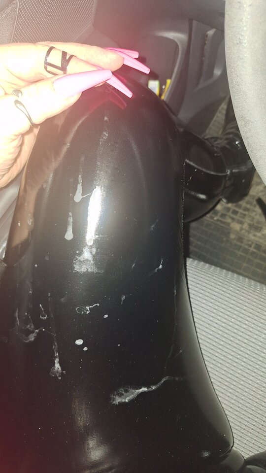 20251115_230013.jpg - RoksanaiNikol