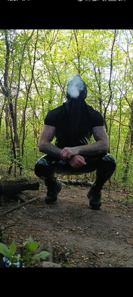 1000107263.jpg - LatexFetishCopule