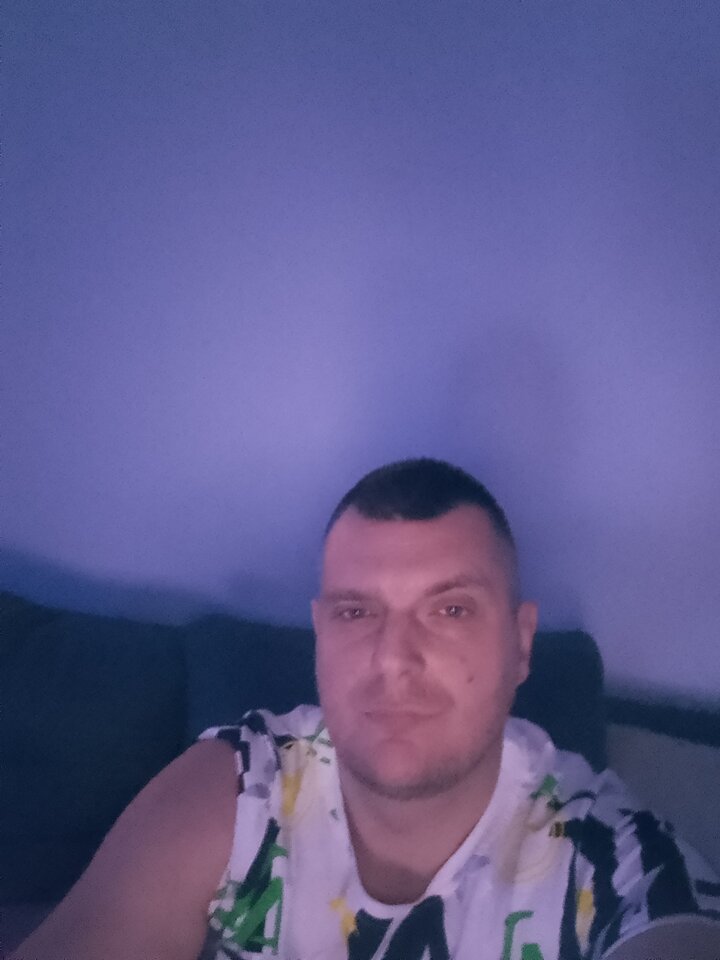 Chętny na cipkę 😘 - Szymon378