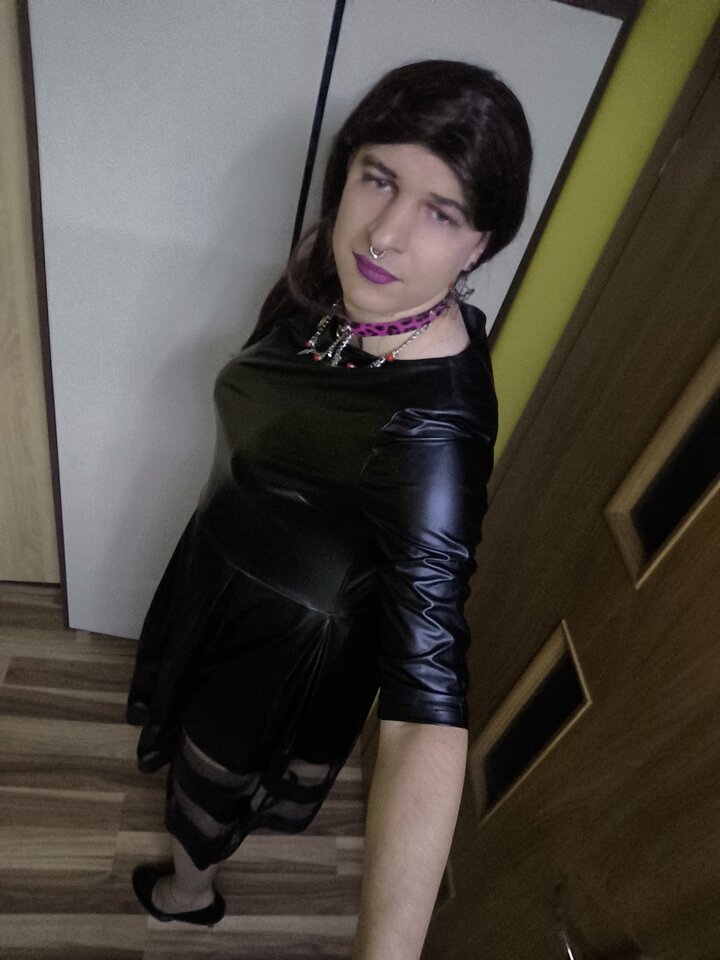 1000016064.jpg - Adriennecross
