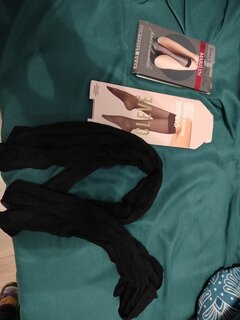 Sprzedam używane rajstopy i skarpety. 725034392