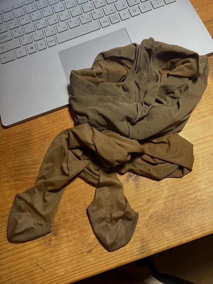 Sprzedam używane rajstopy i skarpety. 725034392 Whatsapp - Stopyrajstopy