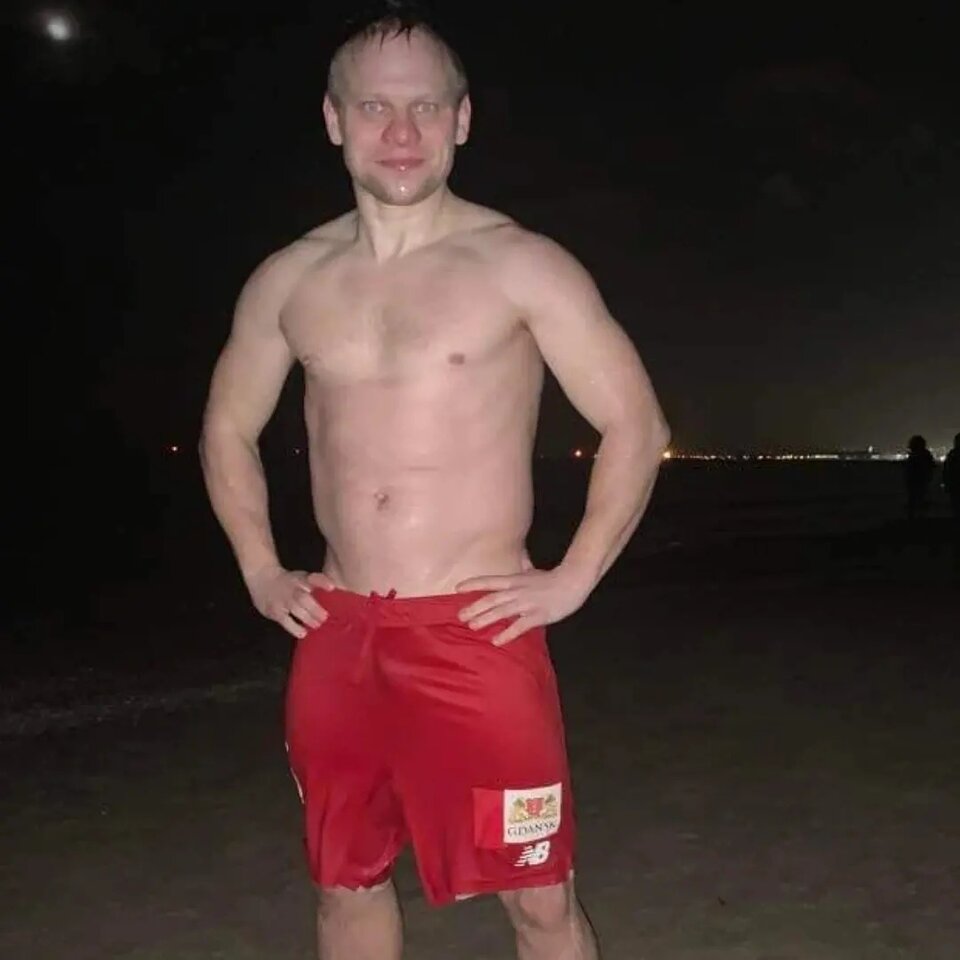 4841.jpg - Maksim16