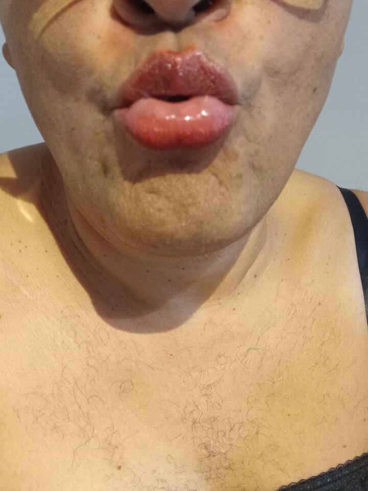 1000103977.jpg - lickemydick