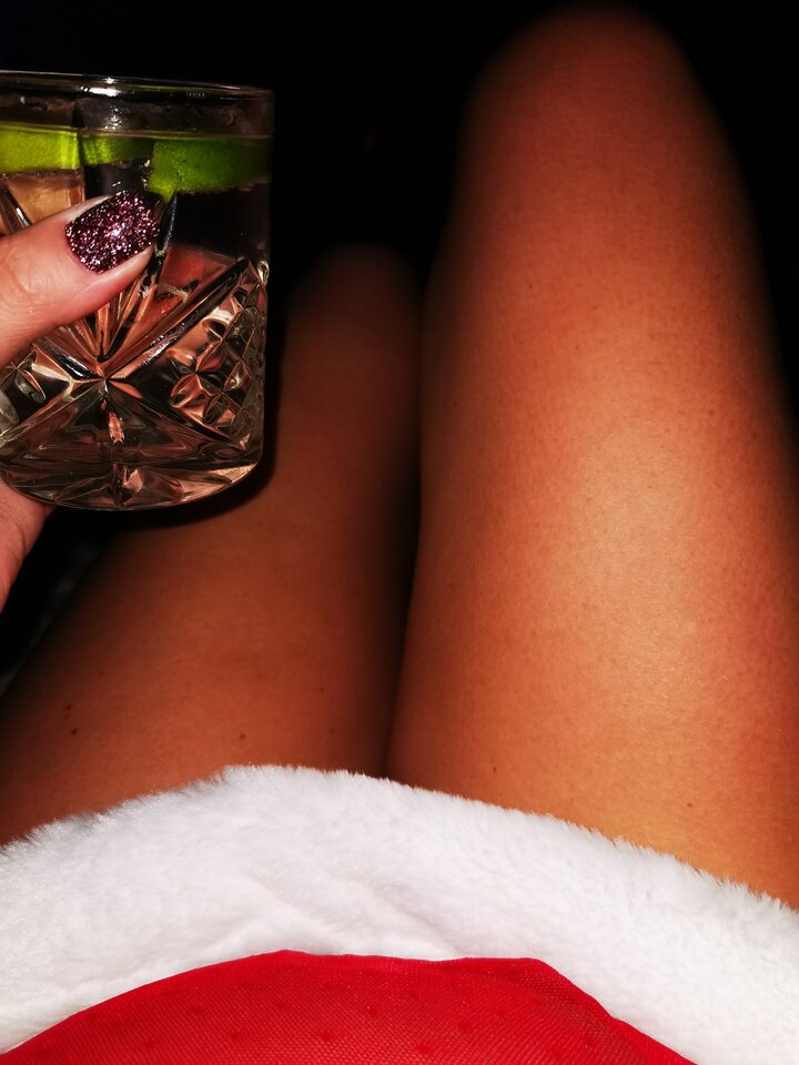 IMG_20251206_220444.jpg - CuckoldParalbn