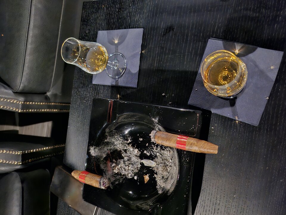 1000022998.jpg - extremematys1