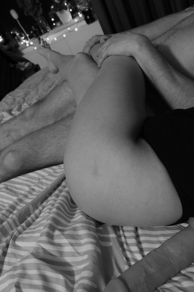 1000010486.jpg - Szarlotka_i_on