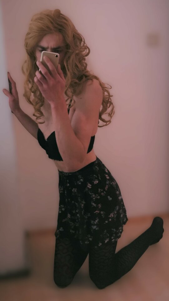 hmm (7).JPG - LauraTransCD