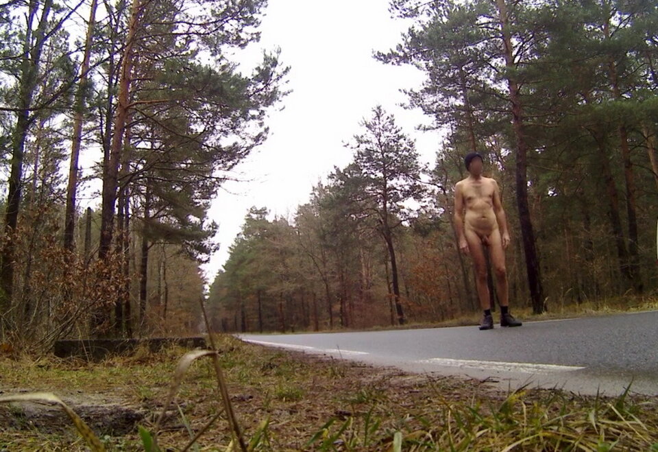 MYSZKÓW - droga na Jaworznik 20251209_1315.mp4_snapshot_02.27.9 - Krzysztof_cfnm