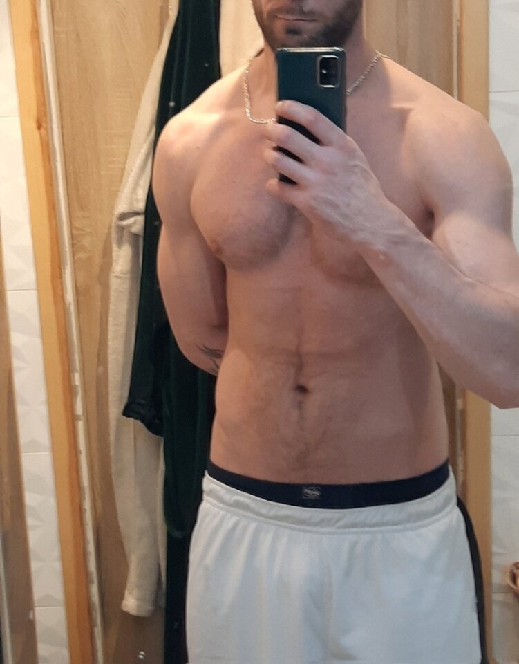 Screenshot_20251210_042607_Photos.jpg - SzamanosXtc