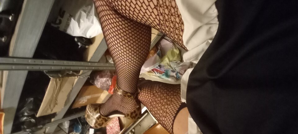 1000140562.jpg - paulstarkface