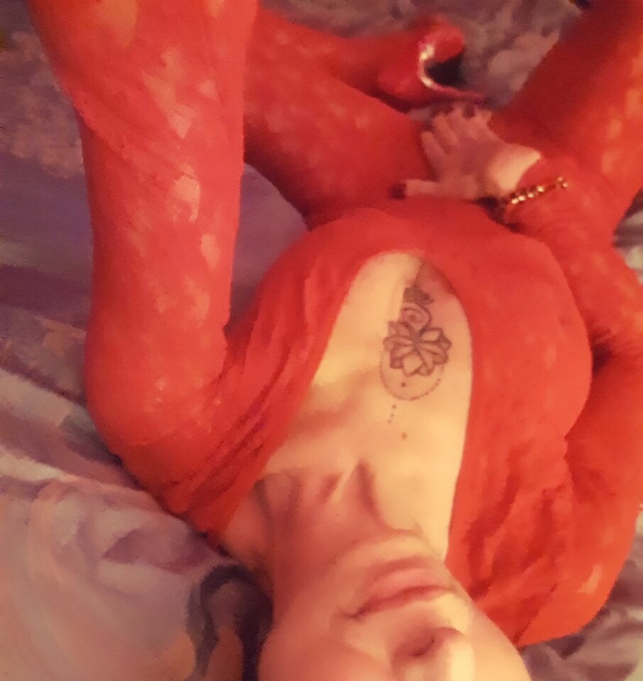 20251210_231024.jpg - Rosaviktor