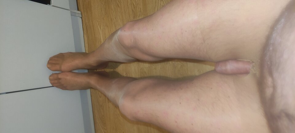 Całe w spermie znalezione w moim miejscu 😛 - Cuckoldrajstopy