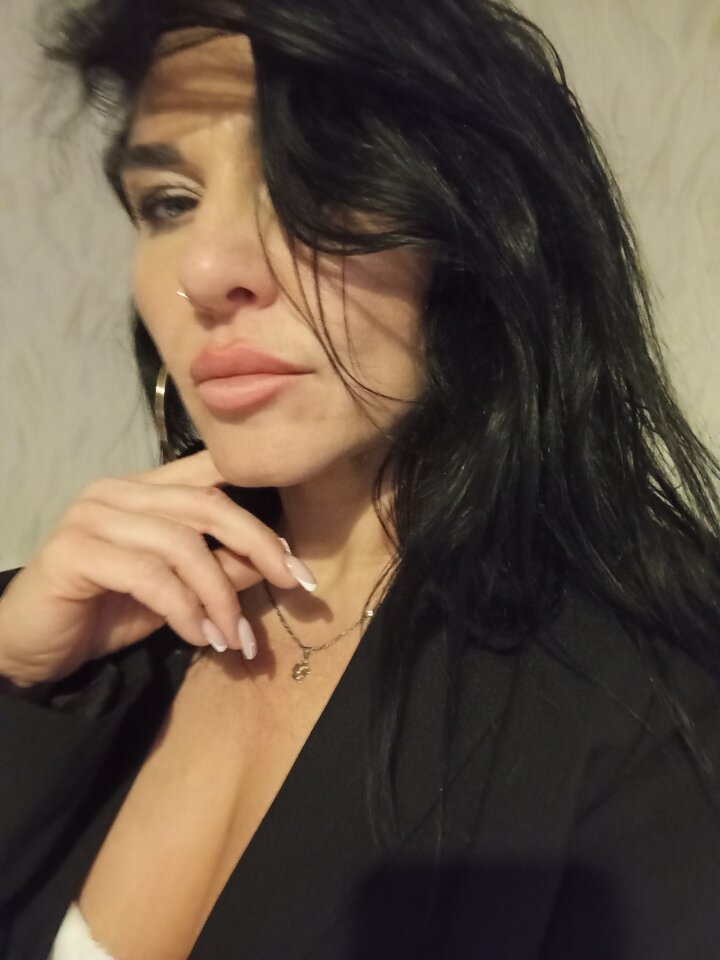 1000034232.jpg - m2022