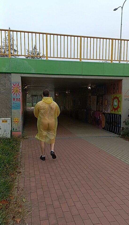 przejscie.jpg - PublicPlaces