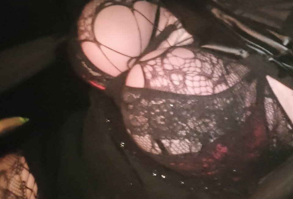 1000151093.jpg - paulstarkface