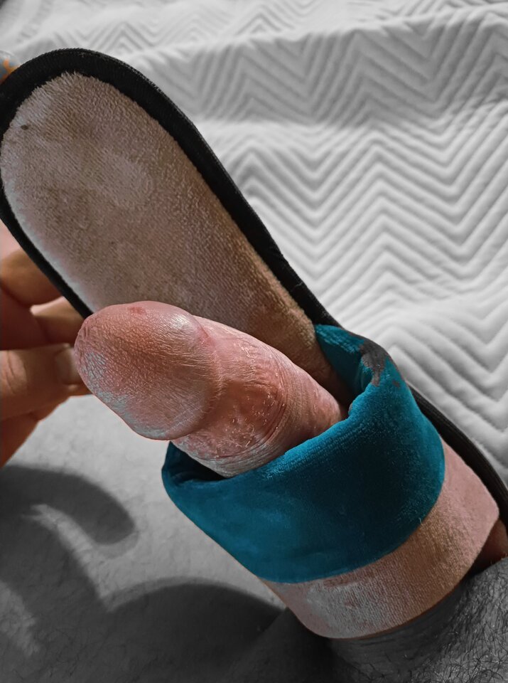 20251214_181045.jpg - fetykapek