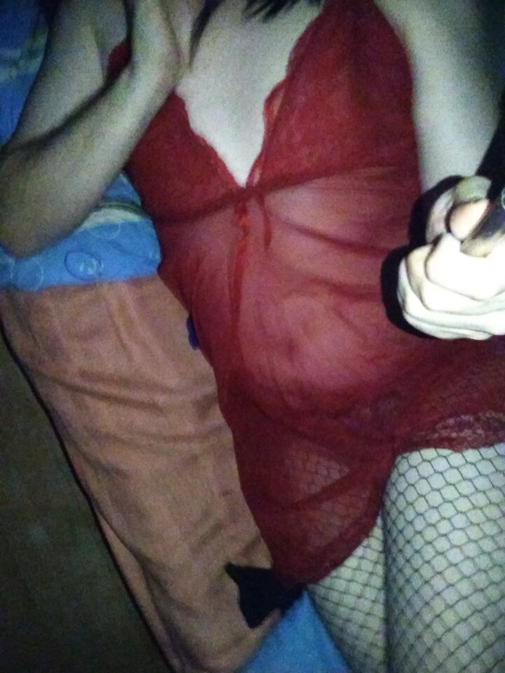 IMG_20251215_013525881_BURST000_COVER_TOP.jpg - juliadada