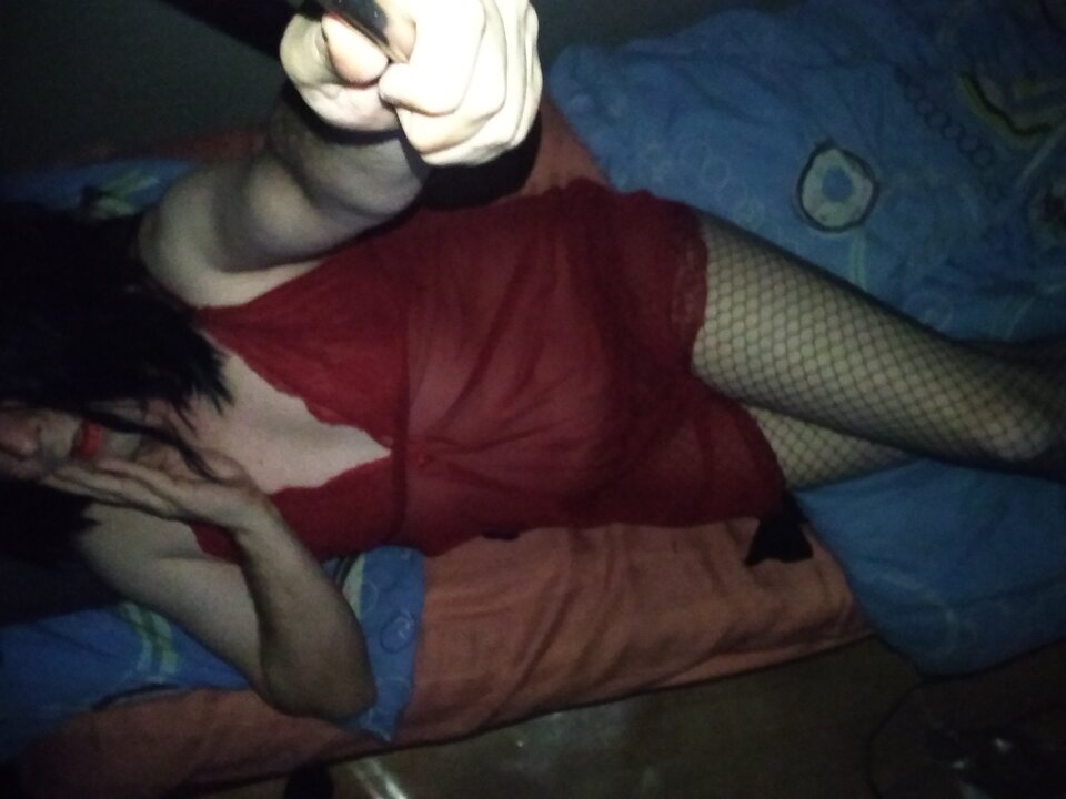 IMG_20251215_013528503_BURST000_COVER_TOP.jpg - juliadada