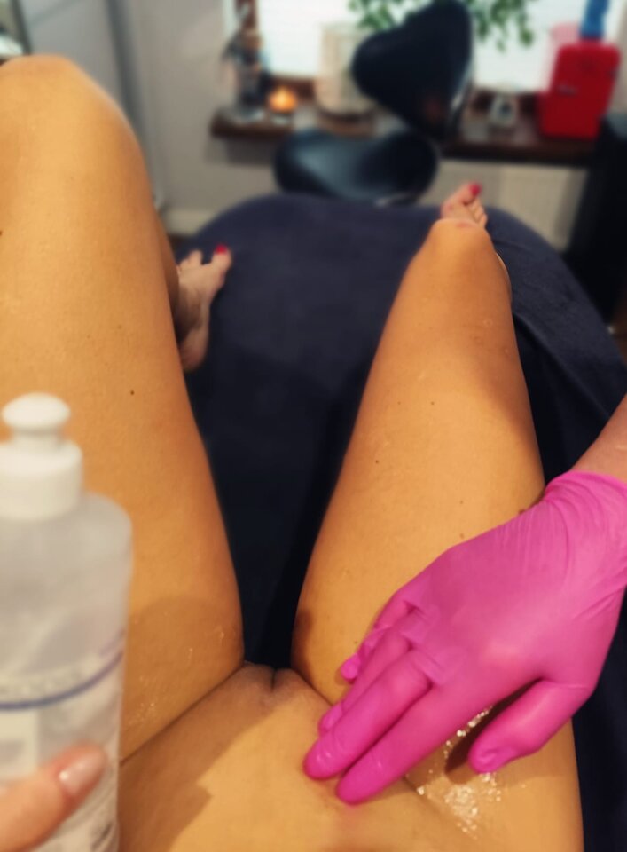 a3b39f57-51f0-48bc-ba99-f2ebbc6e4bc0.jpeg - SwingersBeautyWawa