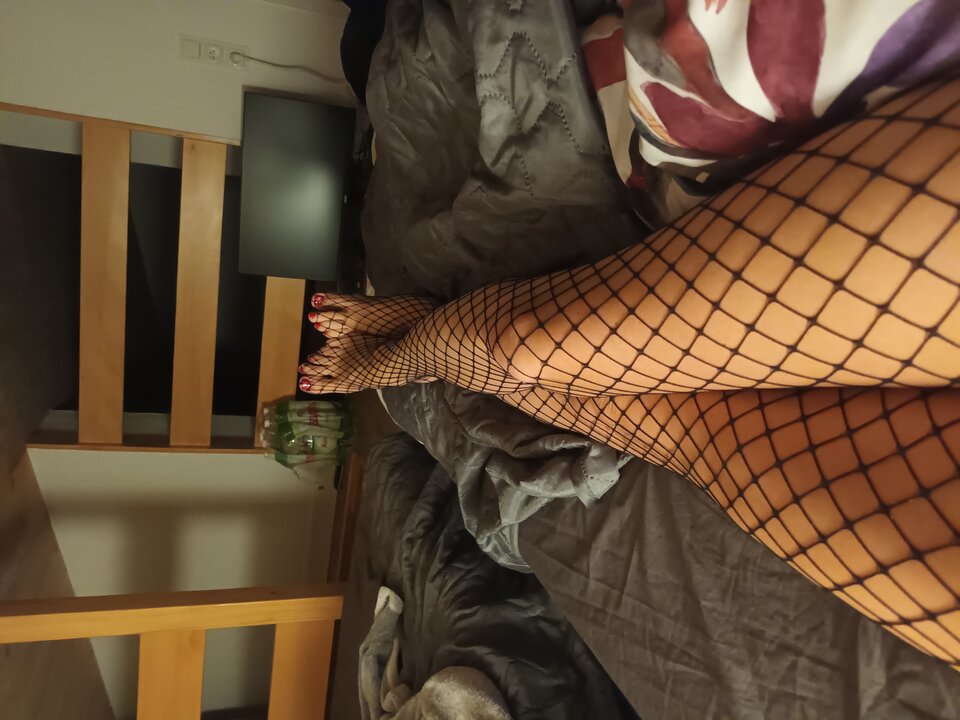 20251220_011526.jpg - FemboyKlara